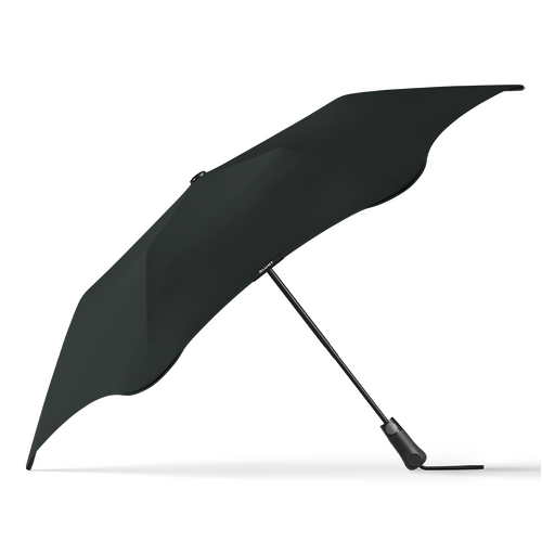 BLUNT Metro UV Umbrella Shadow